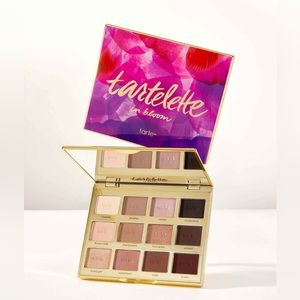 TARTELETTE™ IN BLOOM AMAZONIAN CLAY PALETTE- used only a few times